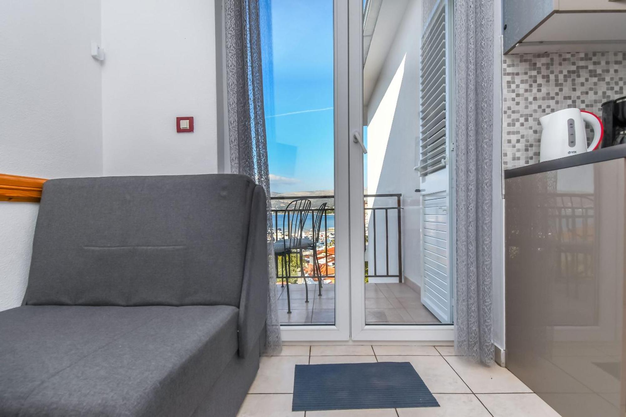 Apartment Mara Trogir Exterior foto