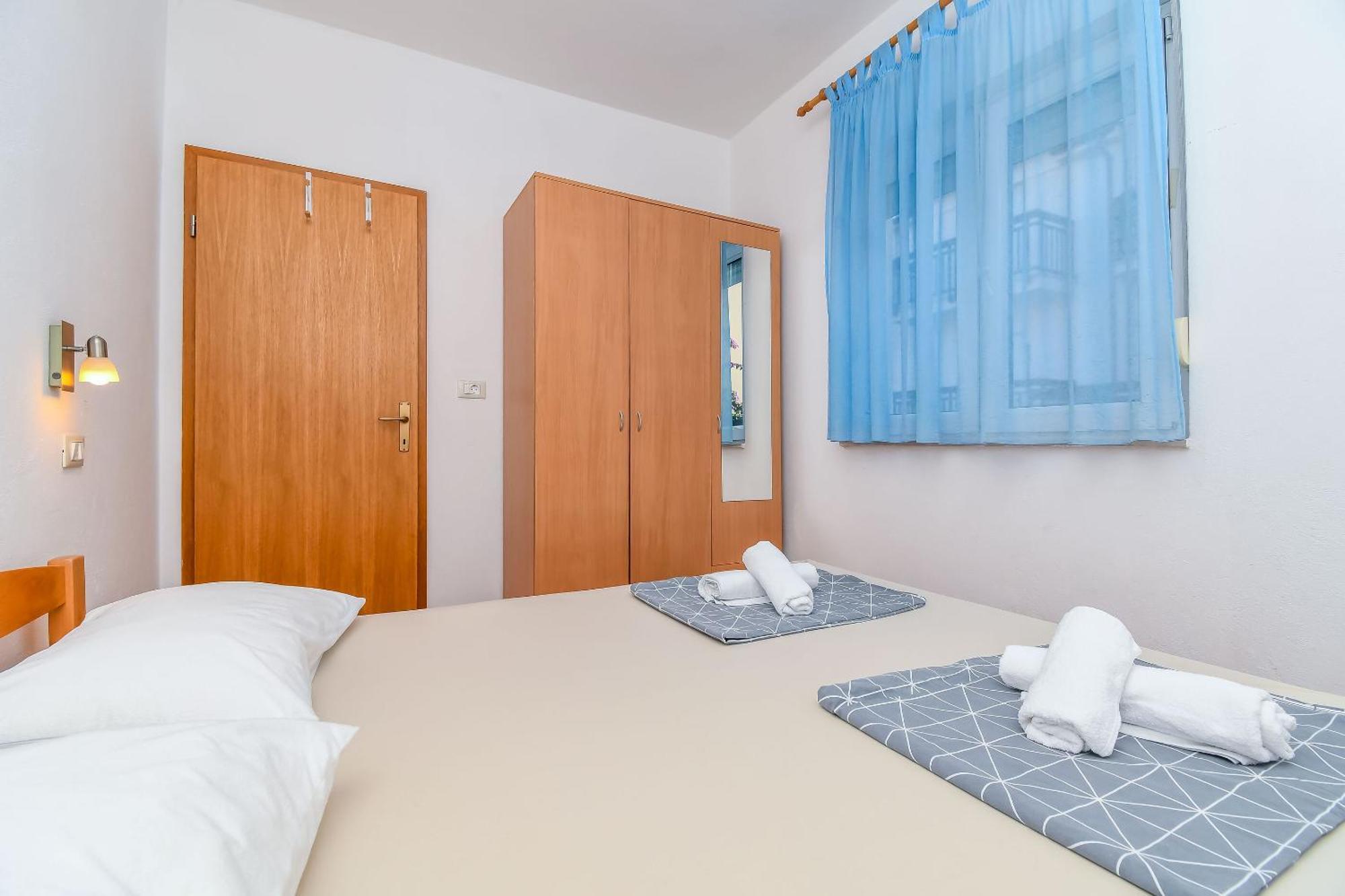 Apartment Mara Trogir Exterior foto