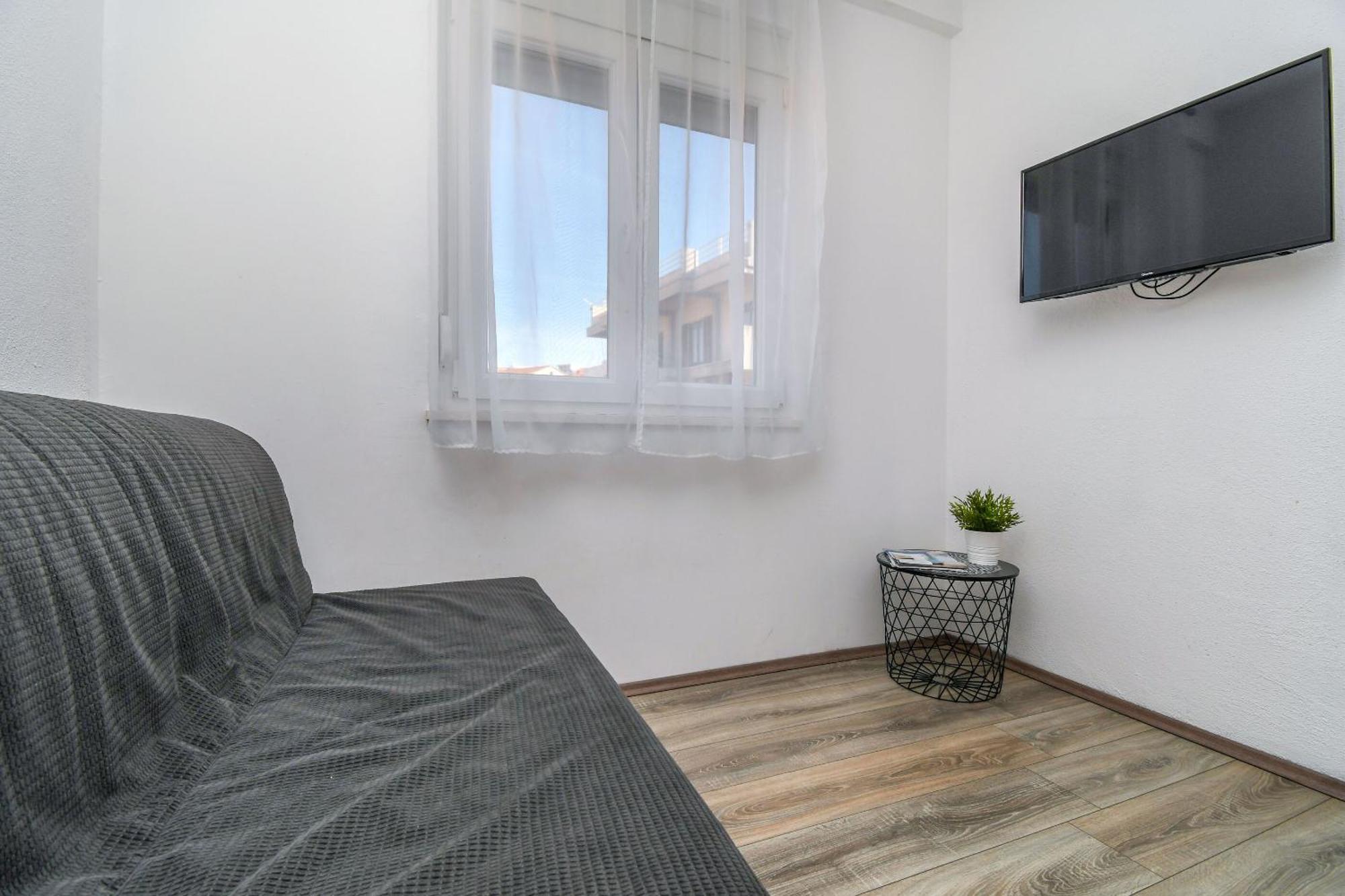 Apartment Mara Trogir Exterior foto